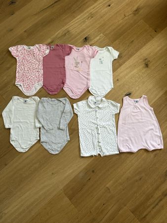 Lot de 8 bodies et barboteuses Petit Bateau 18 mois - 81 cm 