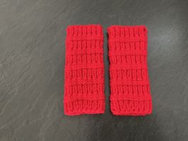 Handgestrickte Pulswärmer Amedisli Rot mit doppelter Wolle g