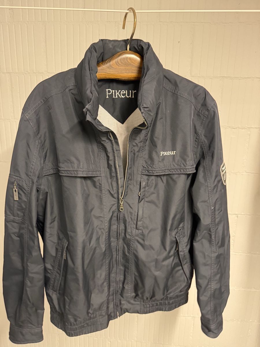 Pikeur Giacche: Pikeur Jacke dunkelblau Grösse L – Usato da Wil SG venduto da flo_svr7