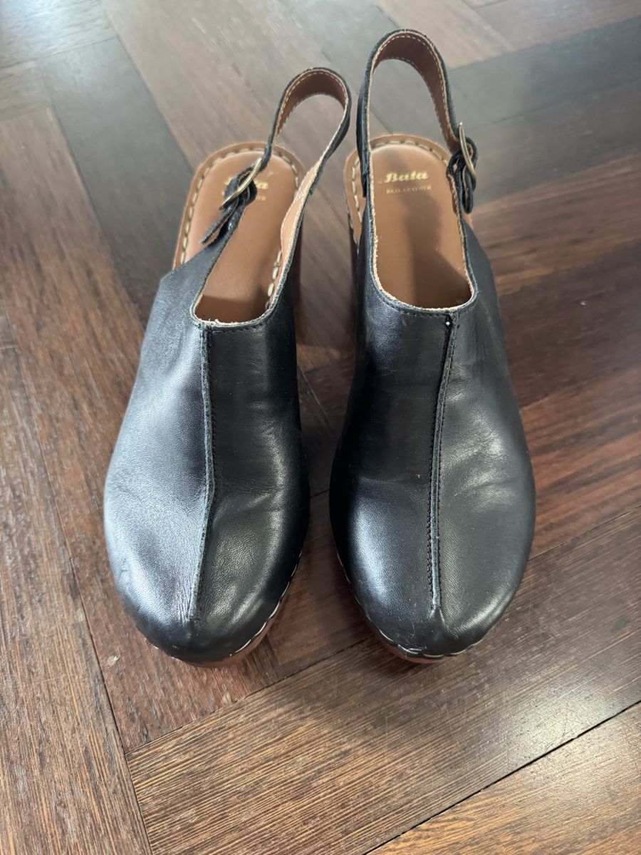 Damenschuhe: Bata Slingpumps/Clogs Leder Schwarz – Neu (gemäss Beschreibung) aus Nidau von leo_h2vb 1