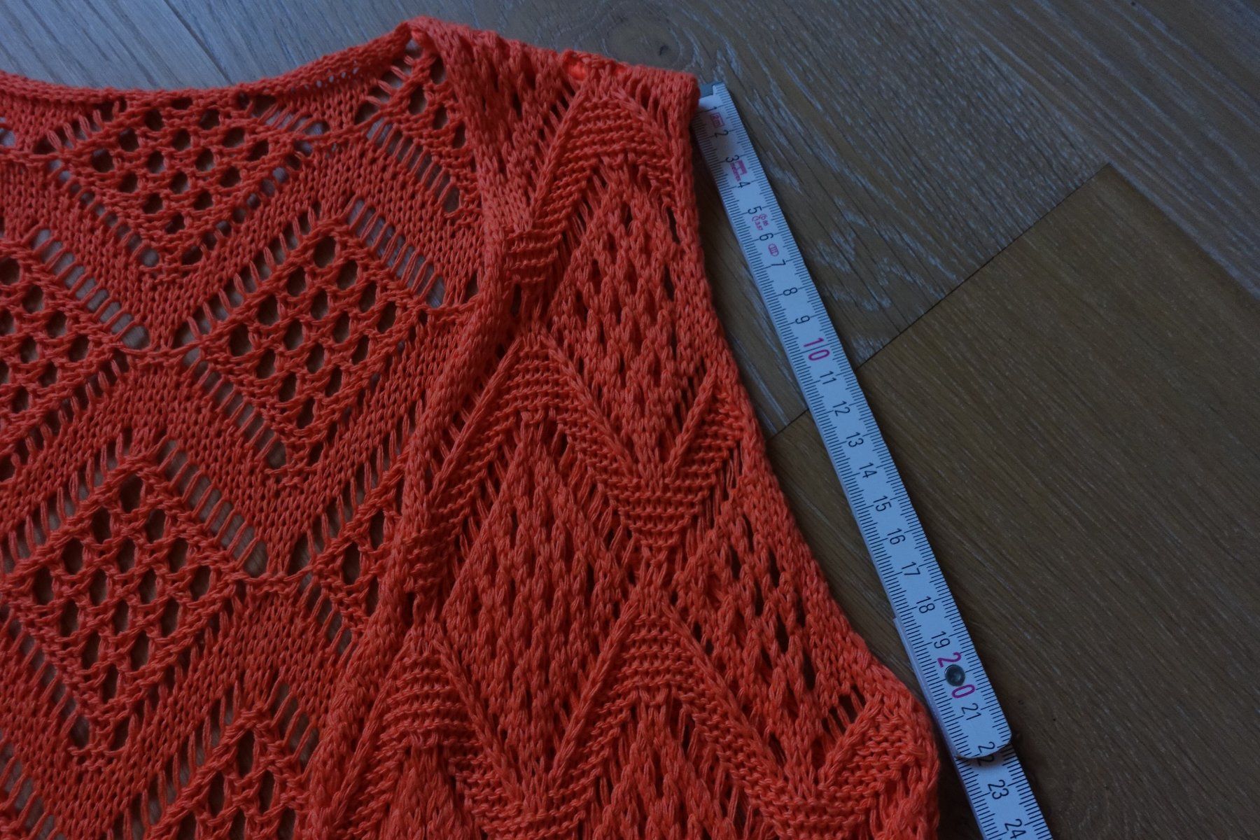 Gilet & Giacche senza maniche: Offenes Gilet, Romben-Strickmuster/Fransen, ca. Gr. 36/38 – Nuovo (secondo la descrizione) da Trimbach venduto da bergmann67 6