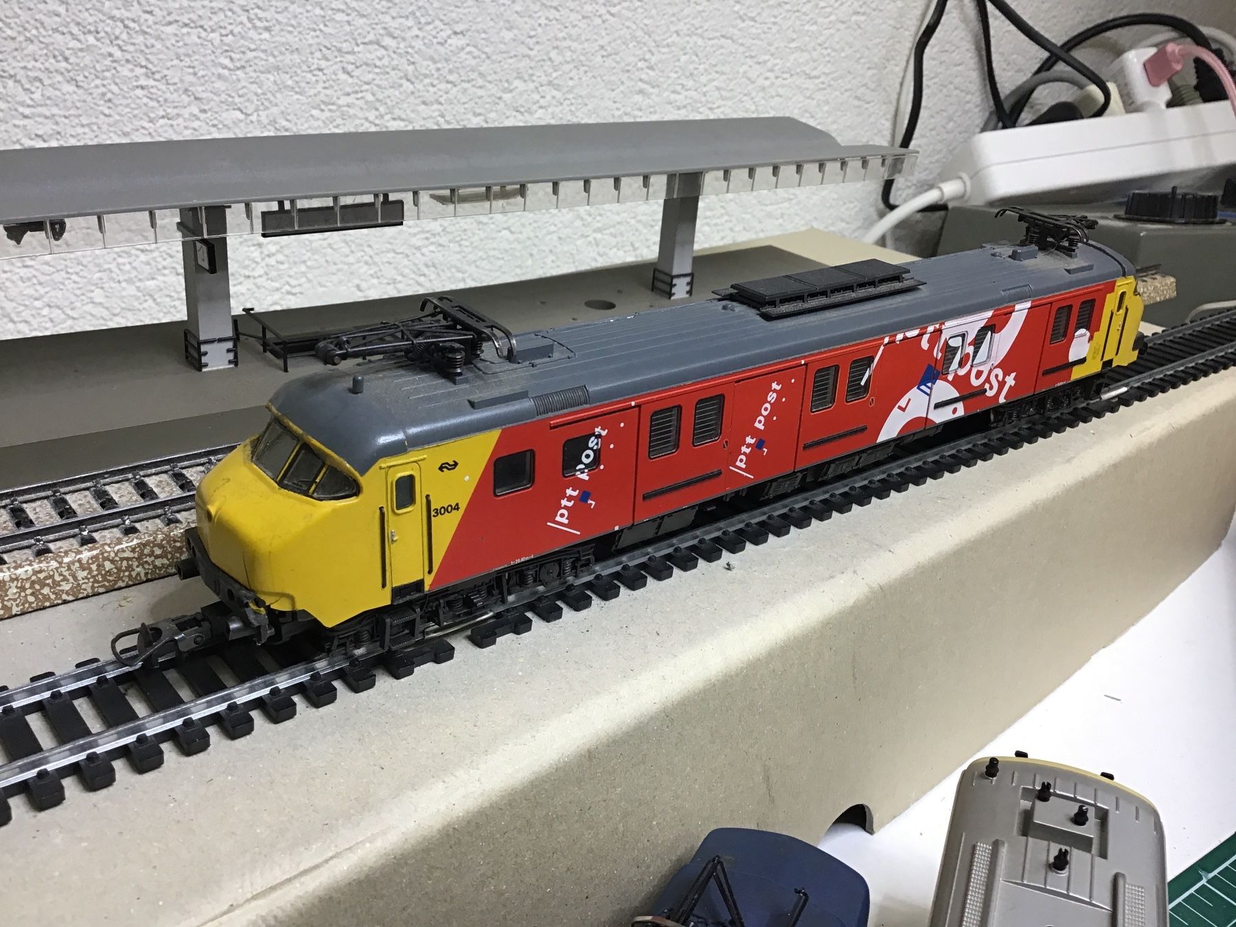 Märklin Modellini di ferrovie: Holländische Märklin H0 Lok – Usato da Männedorf venduto da Spezial-Modelle 2