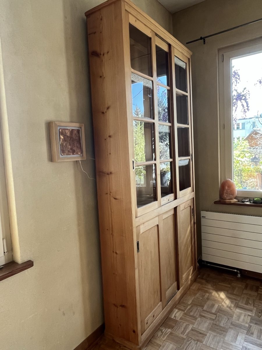 Vitrines: Geschirrschrank antik – D'occasion à Flawil par 1pierino 3