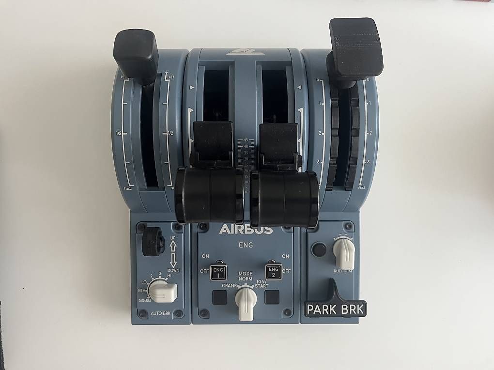 Thrustmaster Controller: Thrustmaster TCA Quadrant Airbus Edition – Usato da Liestal venduto da Julob40
