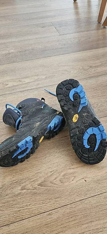Schuhe für Jungen: Trollkids Wanderschuhe Gr. 32 – Gebraucht aus Allschwil von sw930855