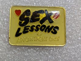 Ansteckpin 248: Sex Lessons