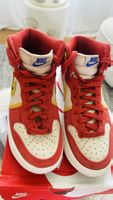 Nike Dunk High Up Sneaker rot gelb Grösse 36.5 1xgetragen