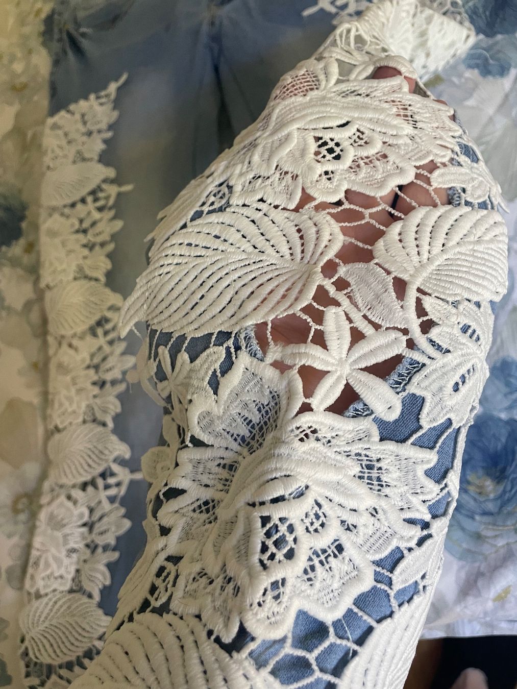 Jeans: Damenjeans mit Spitze,neu Gr. 44 – Nuovo (secondo la descrizione) da Hünibach venduto da Falken83 5