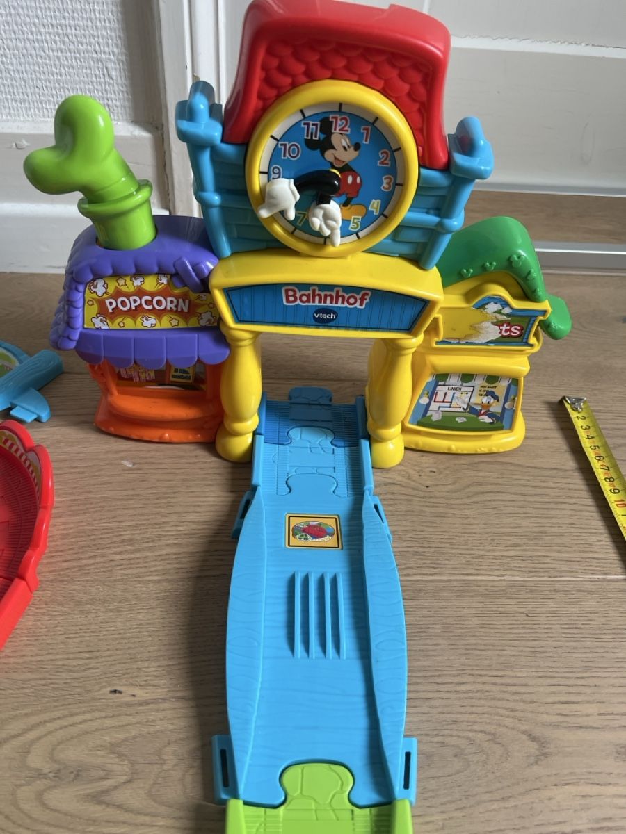 Vtech Jouets: VTech Micky Maus Bahnhof- Zug-Spielset – D'occasion à Oensingen par katepe 3