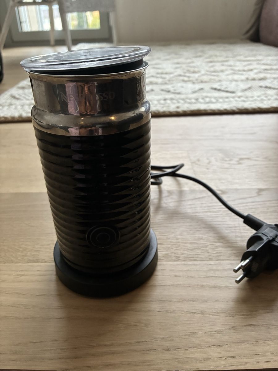 Elettrodomestici da cucina: Nrspresso Milchschäumer – Usato da Rapperswil SG venduto da Jaeger88