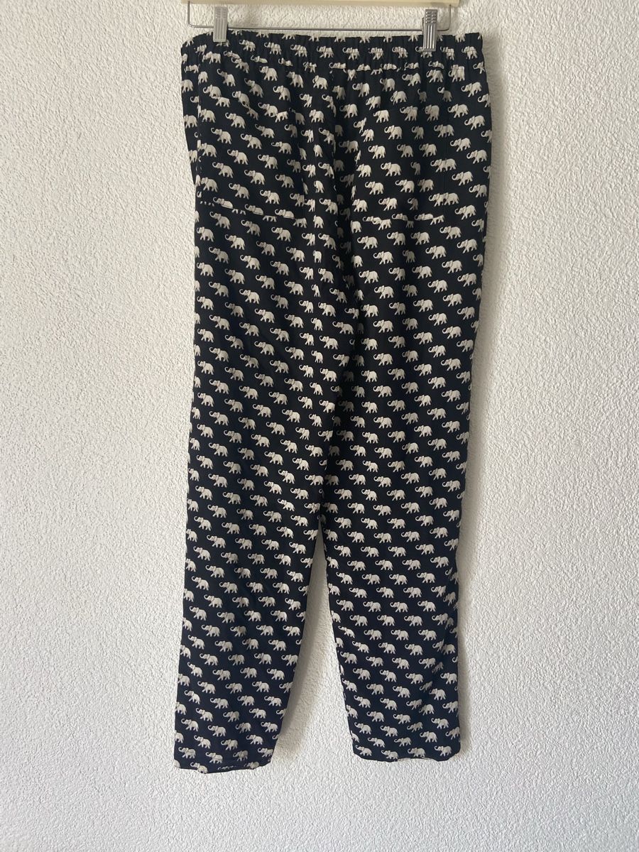 Max Mara Hosen: Max Mara Hose 100% Seide M/L – Gebraucht aus Basel von joh_h96n 1