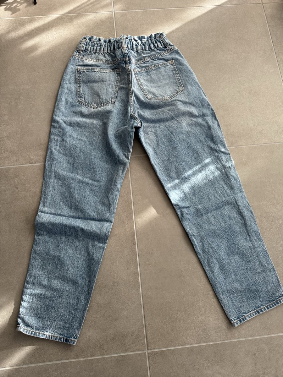 Pull&Bear Jeans: Pull&Bear Jeans, hellblau, Gr. 36, Mom Fit – Nuovo (secondo la descrizione) da Frick venduto da Cirilla 7
