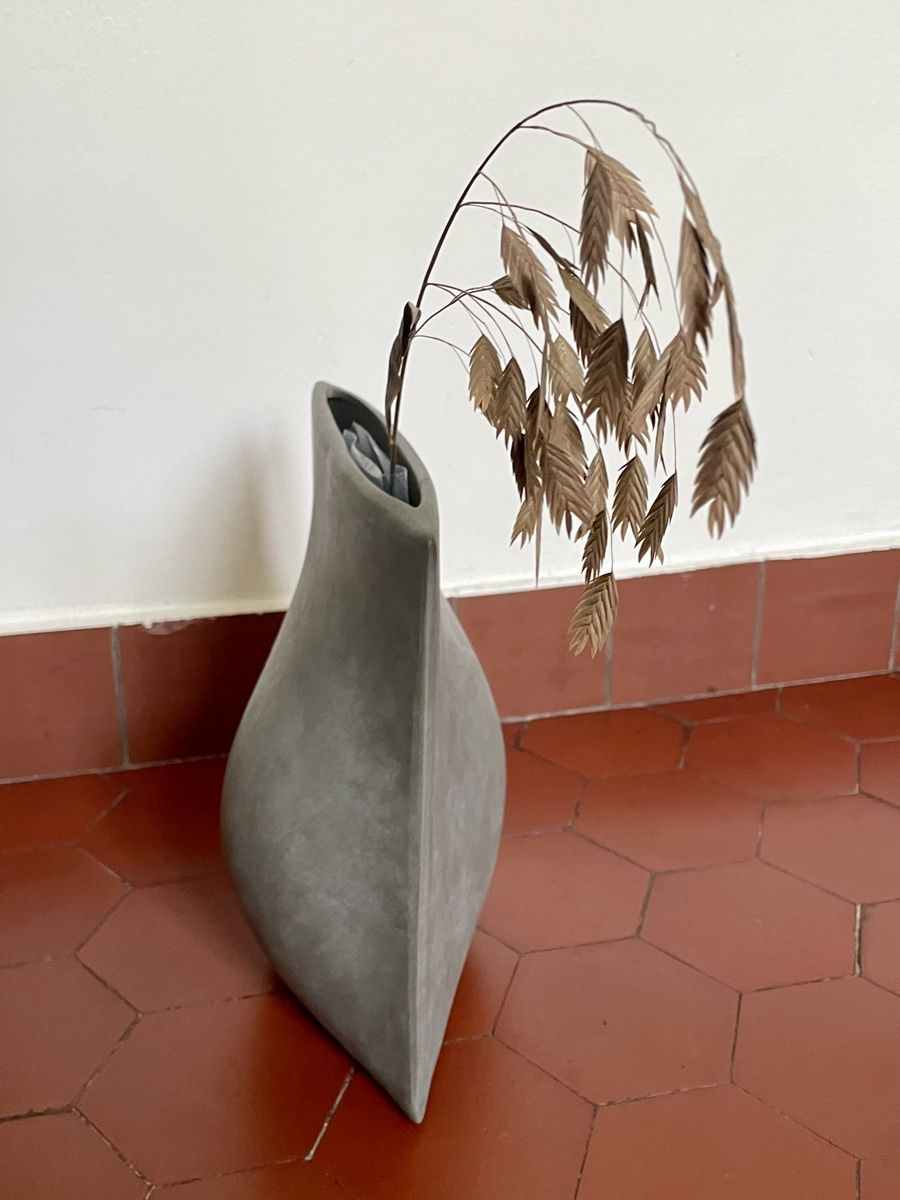 Vasen & Gefässe: Stilvolle Designer-Vase – Neu (gemäss Beschreibung) aus Zürich von Christine.R