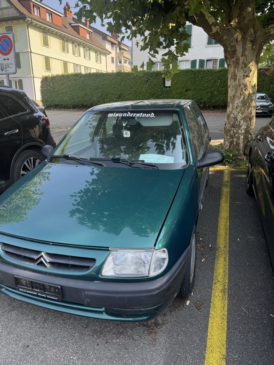 Citroën Autos: Citroen Saxo 1.4 – Defekt aus Rorschach von Trash1