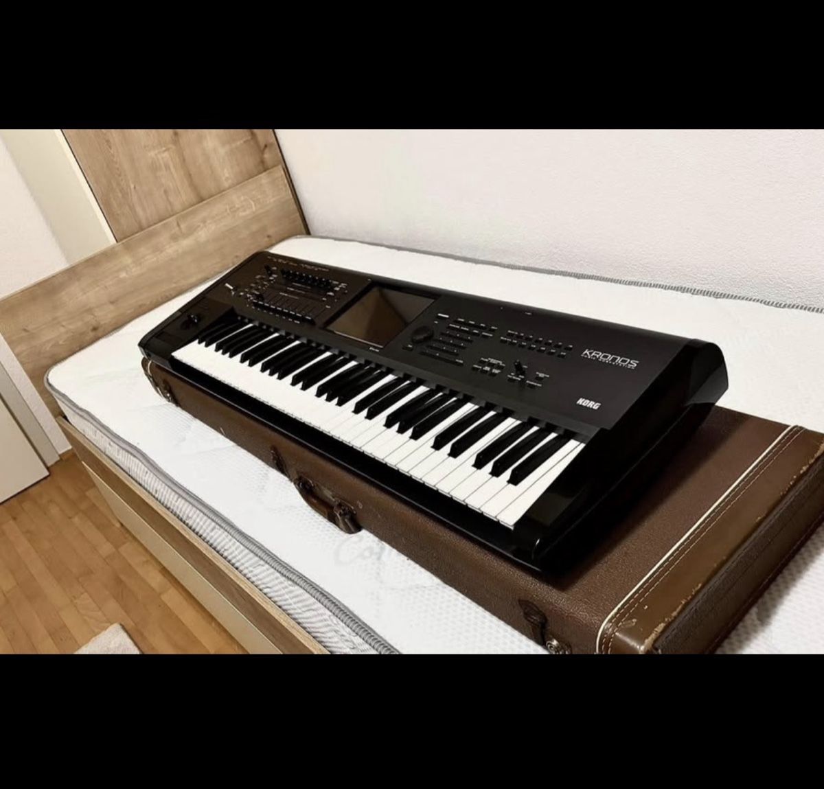 Korg Musikinstrumente: Korg Kronos – Gebraucht aus Glarus von B2K 2