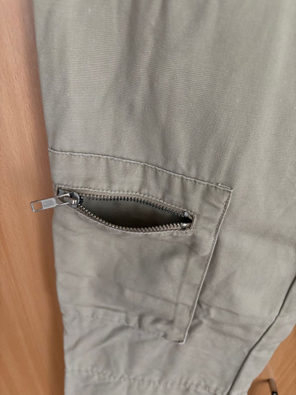 Pantaloni: Beige Cargohose, 100% Baumwolle, Gr. 38 – Nuovo (secondo la descrizione) da Basel venduto da Nofretete39 3