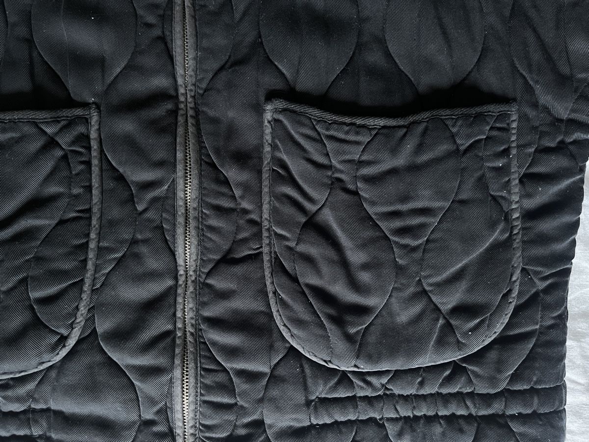 Zara Vestes: Schwarze gesteppte Übergangsjacke Zara – D'occasion à Zürich par Ivadodo 1