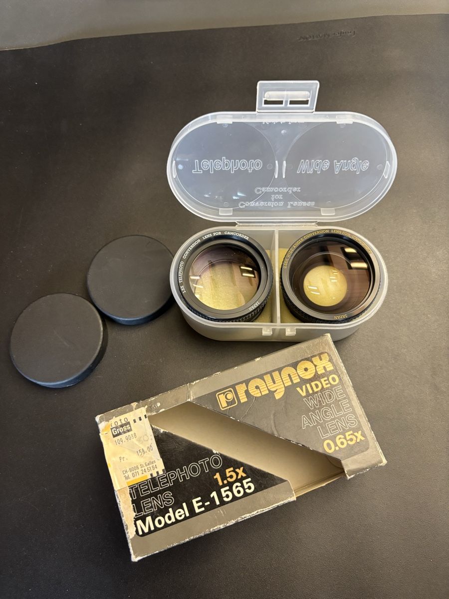 Objectifs: Raynox - Objektivkonverter -1.5 Tele-/0.65 Weitwinkel  – Neuf (Voir description) à Goldach par Eme