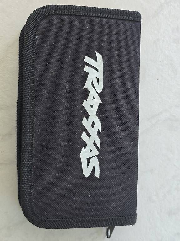 Autres vêtements & accessoires: Traxxas Werkzeugset – D'occasion à Busswil BE par Mirkel 4