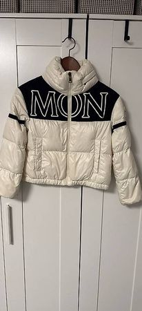 Moncler Daunenjacke 10J 