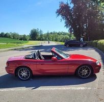 Mazda MX-5 1.8 Colour & Sound