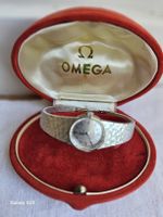 OMEGA Damenuhr in 750/Weissgold (41.-g.)