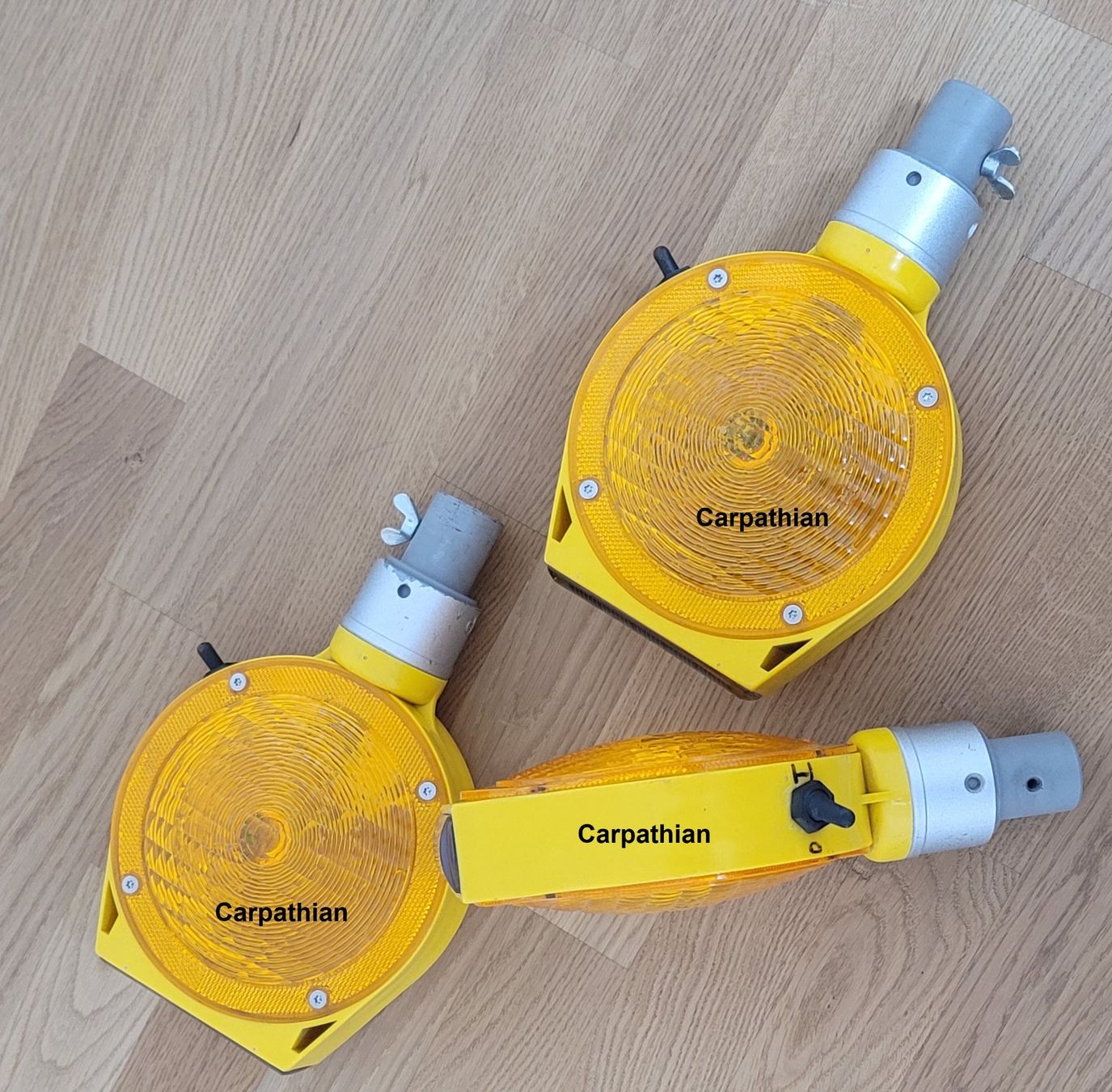Lampade: Blitzleuchte/Baustellenleuchte-Set ***TOP ANGEBOT*** – Difettoso da Unterlunkhofen venduto da Carpathian 3