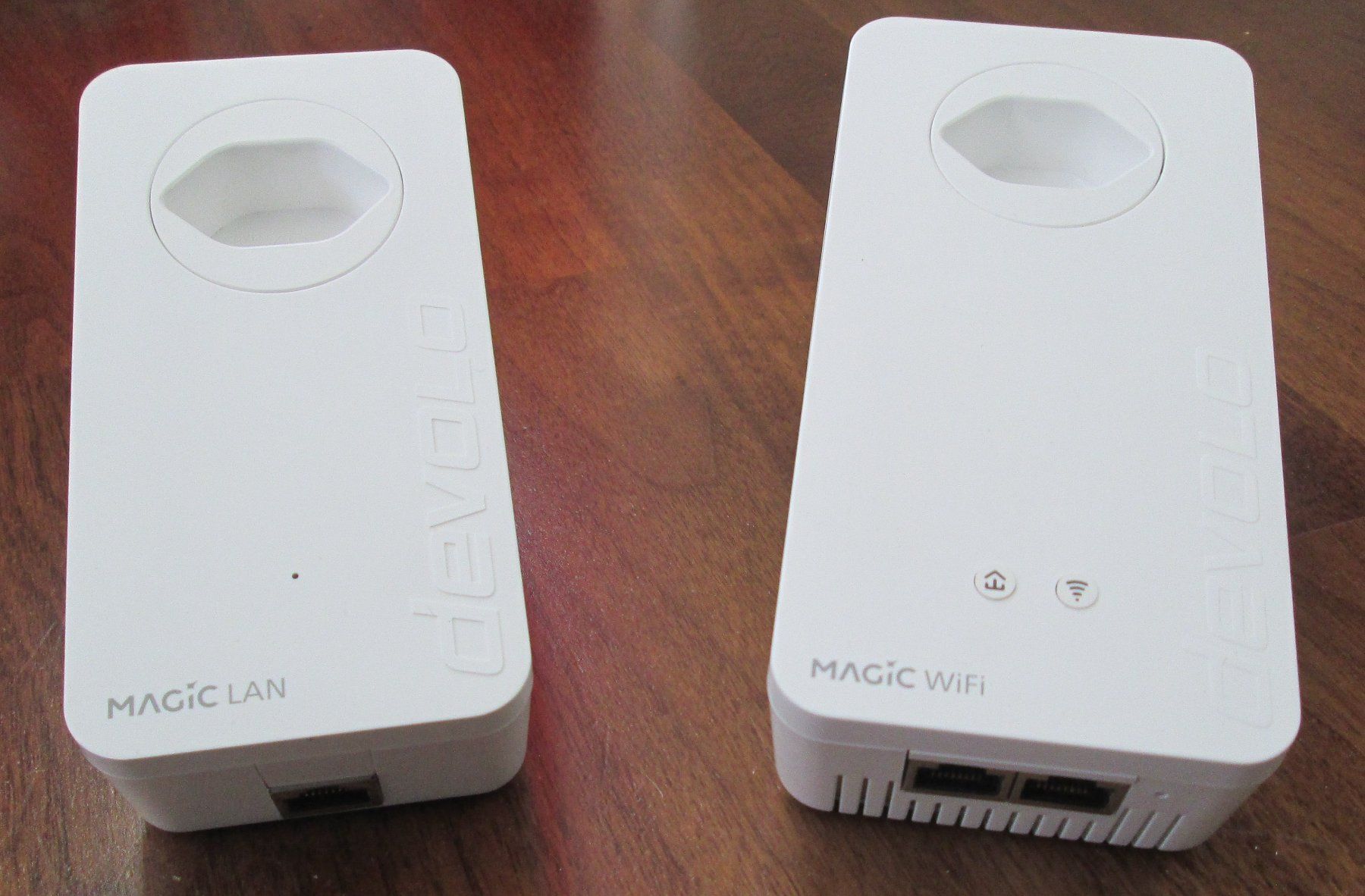 Devolo Laufwerke & Adapter: Devolo Magic 1 LAN & WiFi Adapter Set - Starter Kit! – Gebraucht aus döttingen von Gorbs1 4