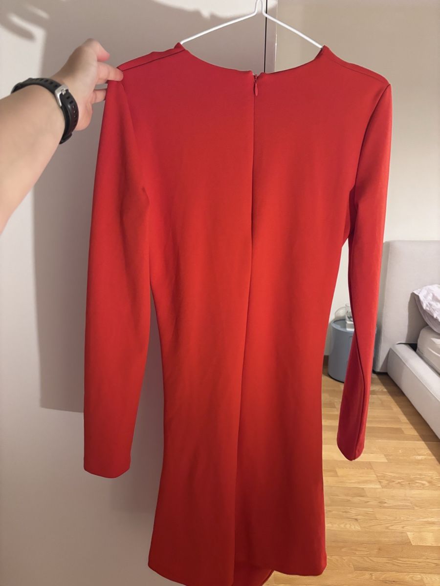 Zara Kleider: Vestito sexy rosso – Gebraucht aus Zürich von mat_58mf 1