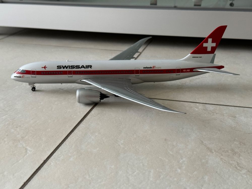 Avion Miniature Swissair Blanc échelle 1/500 JET LINER - Réf. A8511312B En Zamac - État Neuf Dans Son Emballage