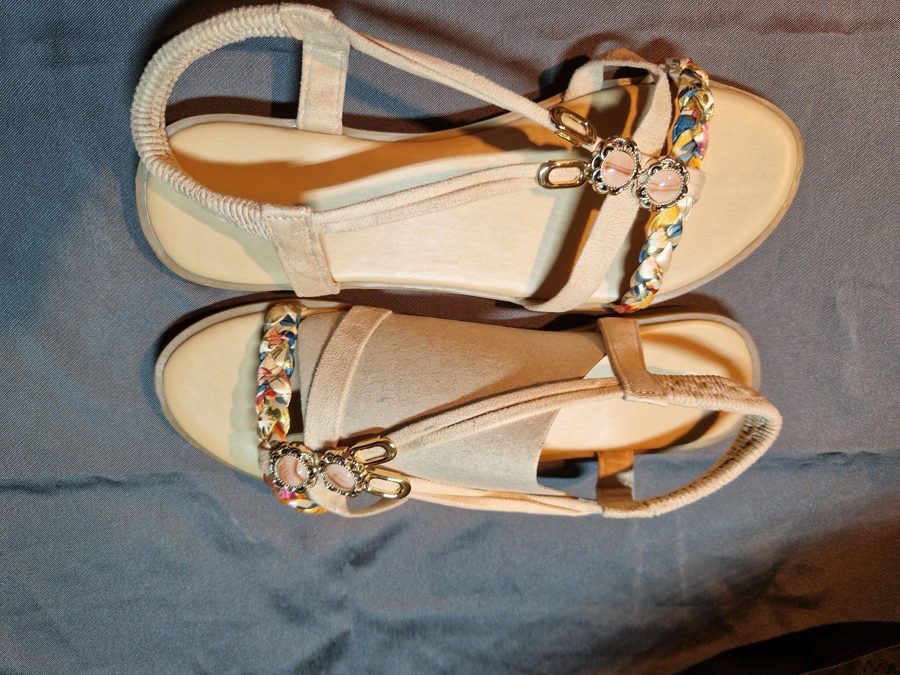 Scarpe da donna: Sandale mit Steinen – Nuovo (secondo la descrizione) da Niederbipp venduto da Trude04 1