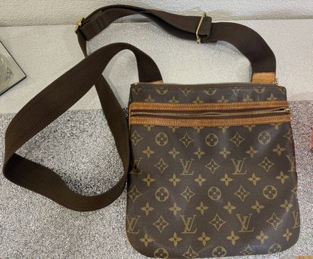 Louis Vuitton Bosphore