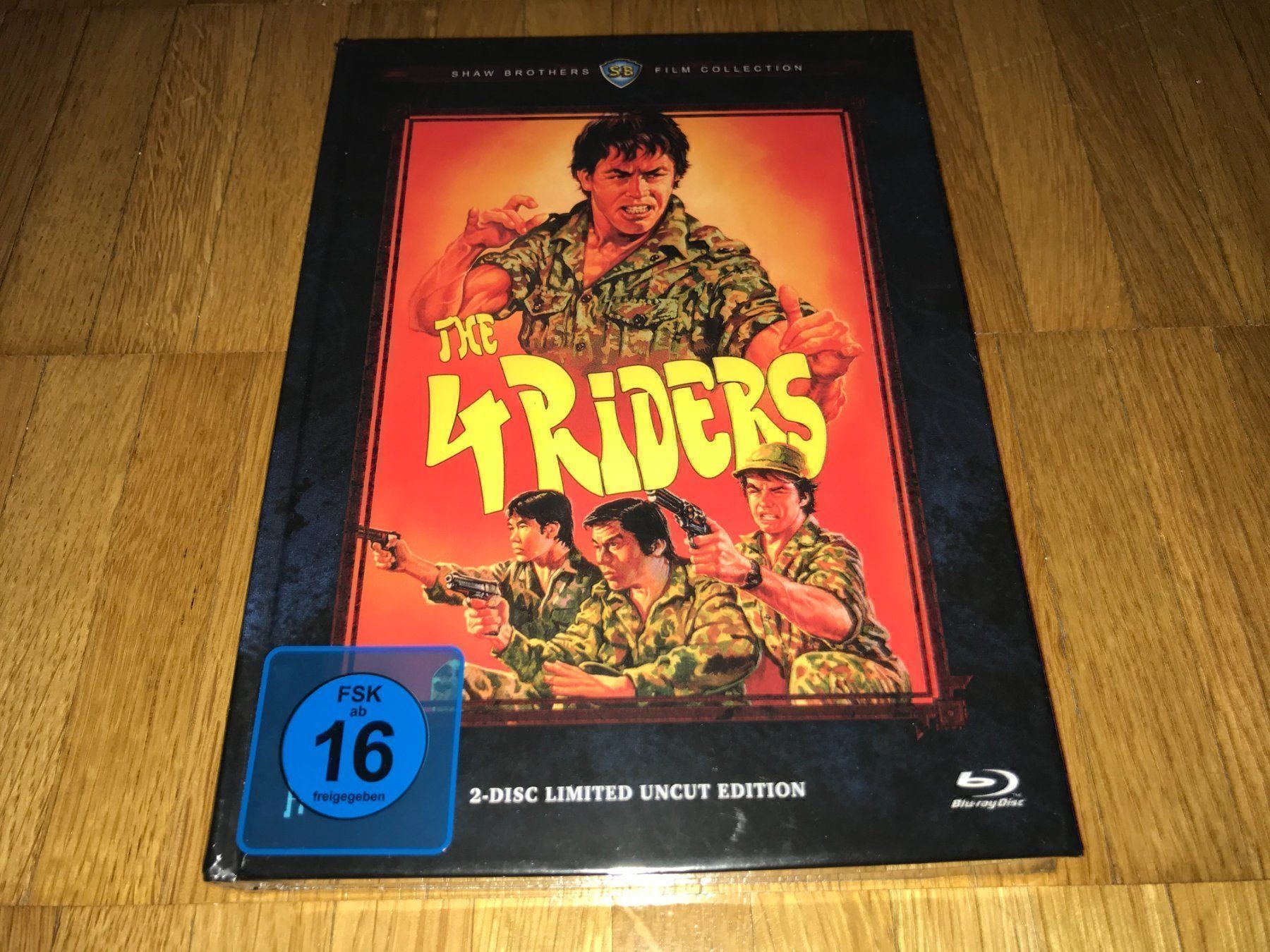 Tutti i DVDs: Four Riders - MEDIABOOK - A - UNCUT – Nuovo e nell'imballaggio originale da Basel venduto da havsok