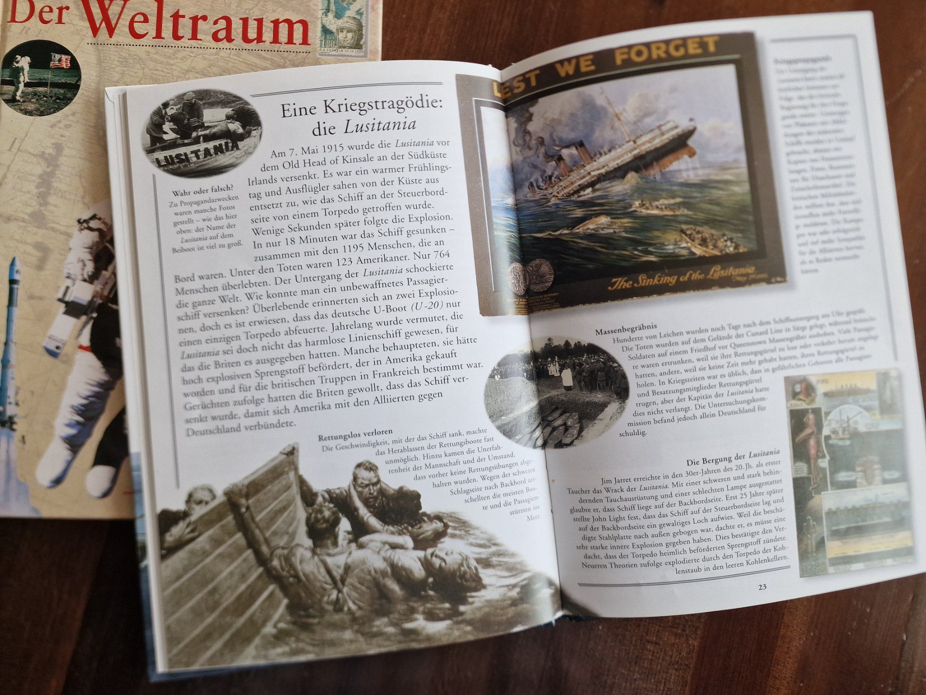Libri: Der Weltraum   &   Schiffswracks – Usato da Röthenbach i. E. venduto da Heureka5 3