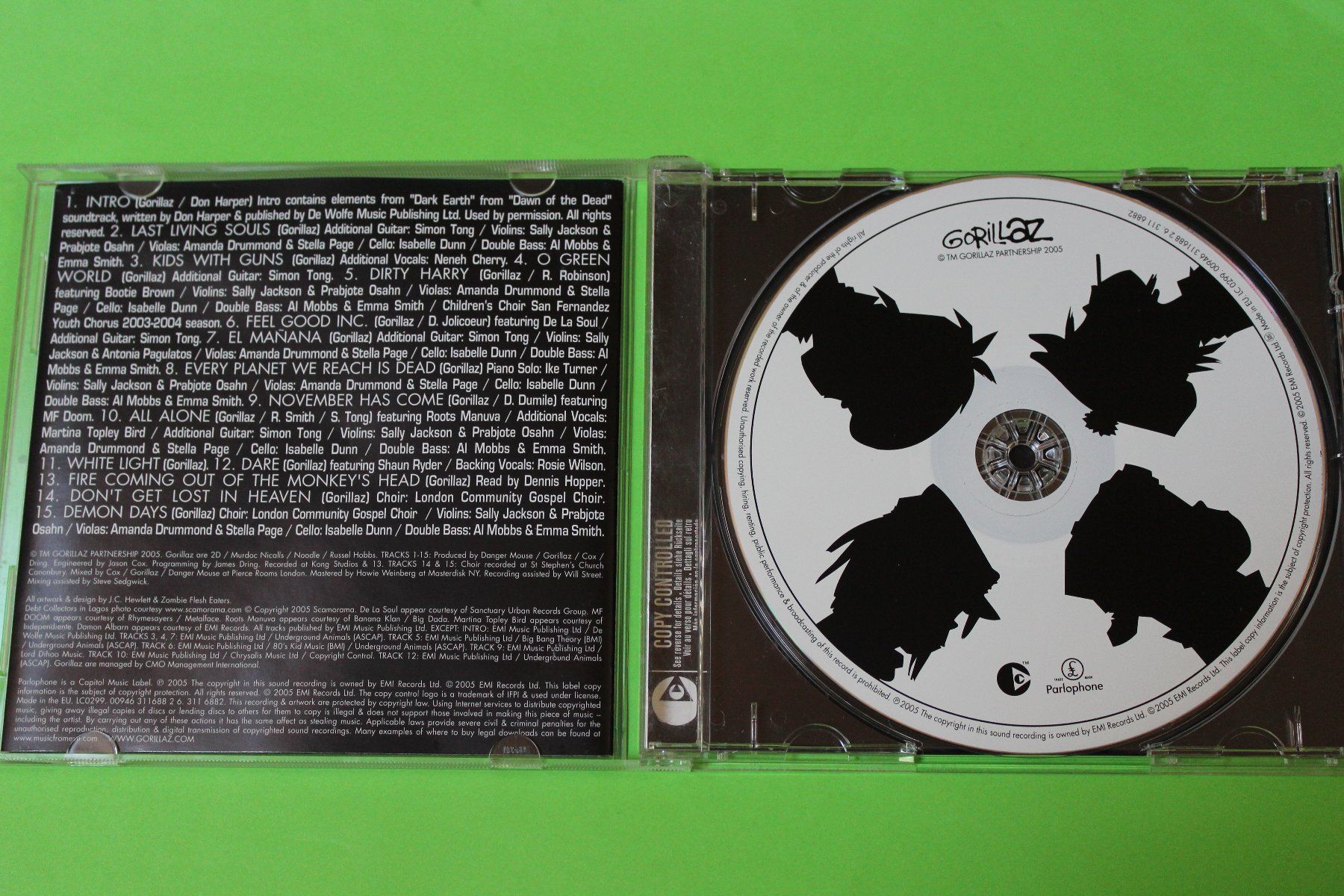 CDs: GORILLAZ - DEMON DAYS CD 2005 – Gebraucht aus Tübach von JamesStone 3