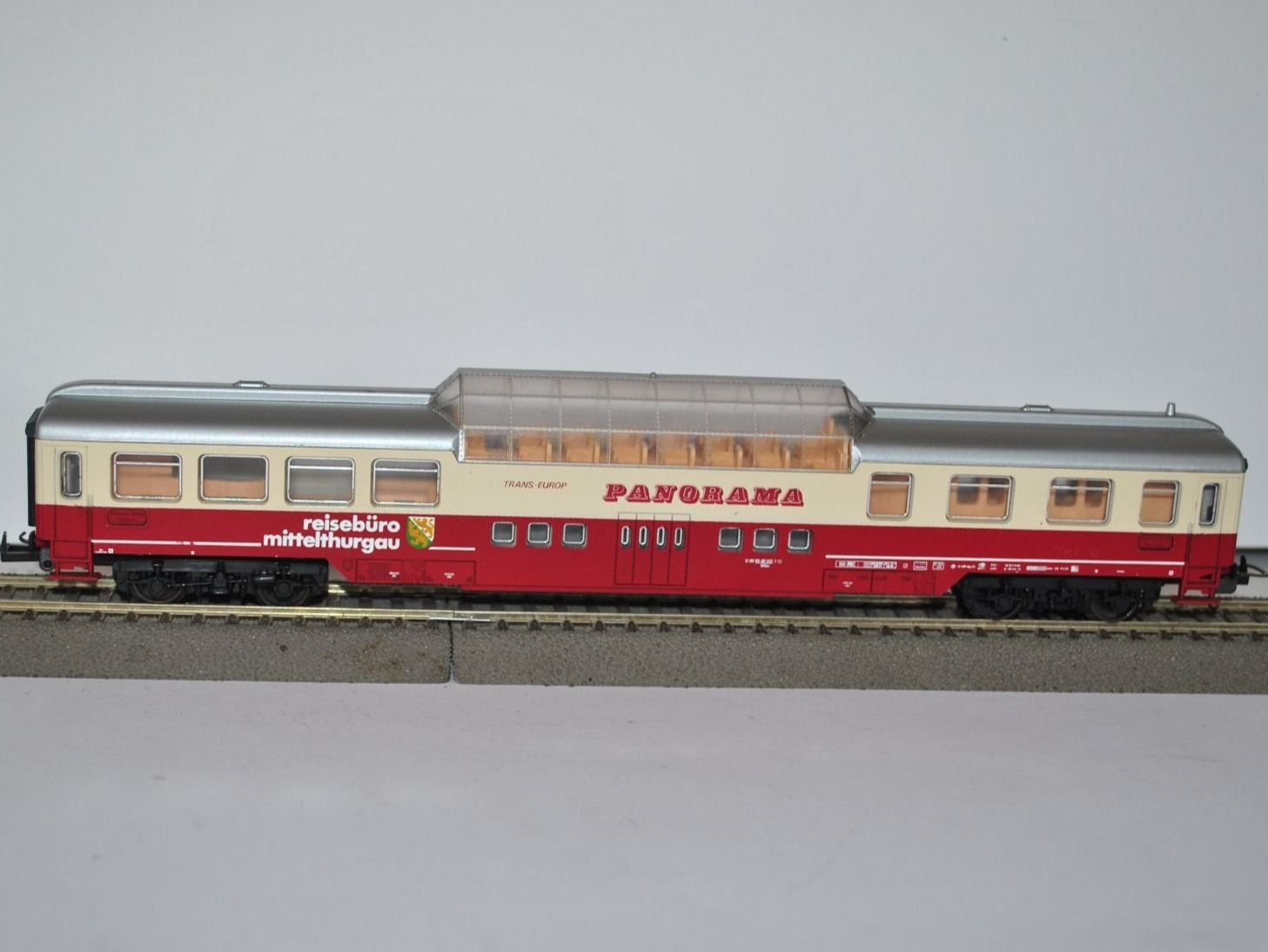 Lima Modelleisenbahnen: Lima 320880 MThB Panoramawagen mit OVP – Gebraucht aus Brüttisellen von Ereich 1