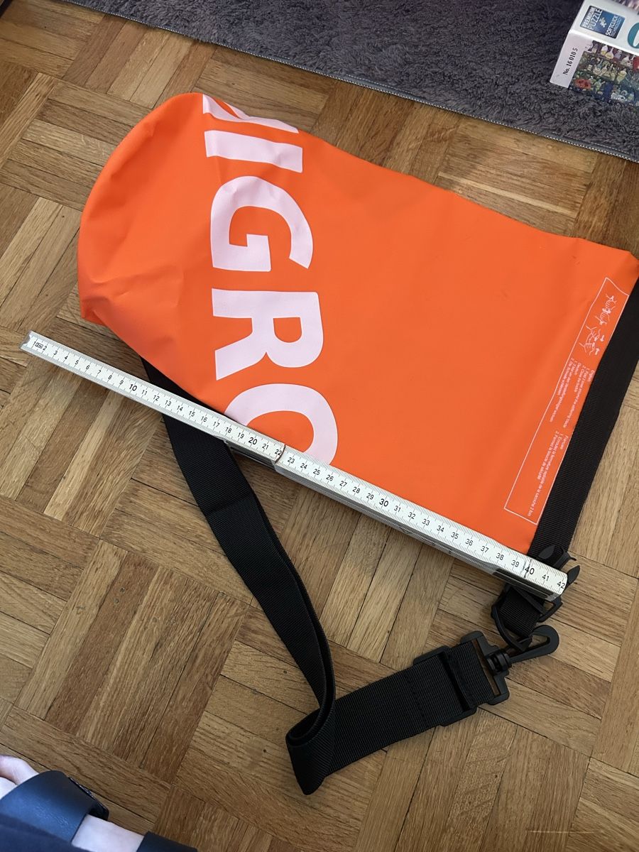 Borse: Migros Schwimmsack – Nuovo (secondo la descrizione) da Winterthur venduto da Nemesia_lea