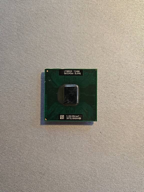 Intel Schede madri: SL8VQ Intel Core Duo T2400 CPU Prozessor Processor – Usato da Illnau venduto da Spartan226