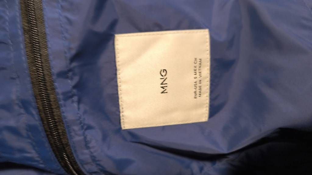 Gilet & Giacche senza maniche: Mango Steppweste mit Kapuze  Gr. S – Usato da Basel venduto da wis_c5wz 1