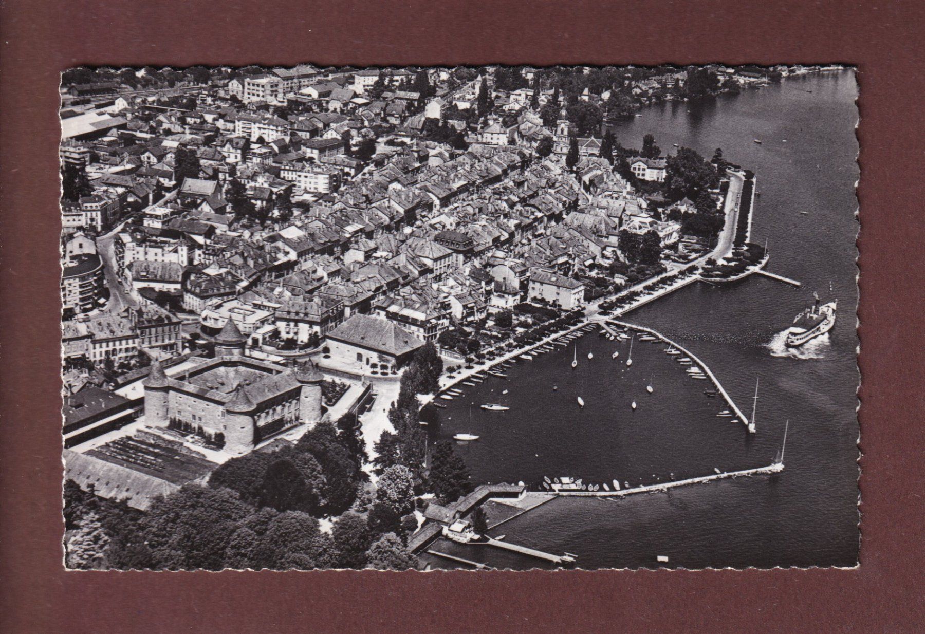 Cartoline postali: MORGES vu d'avion – Usato da Pully venduto da nicecards-shop
