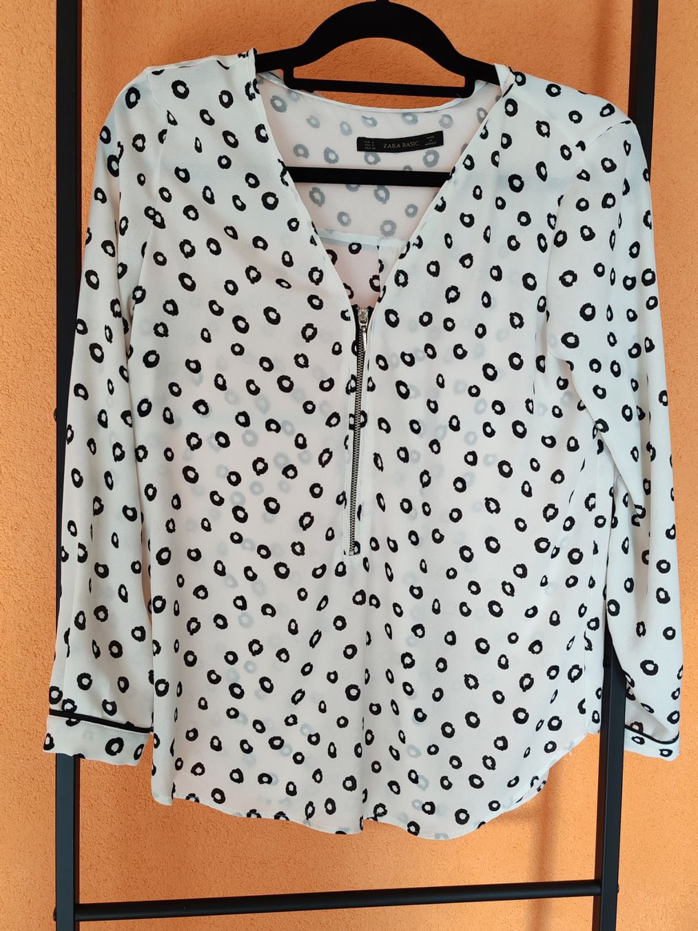 Zara Camicette: Zara-Bluse bügelfrei – Usato da Egnach venduto da bgdo26