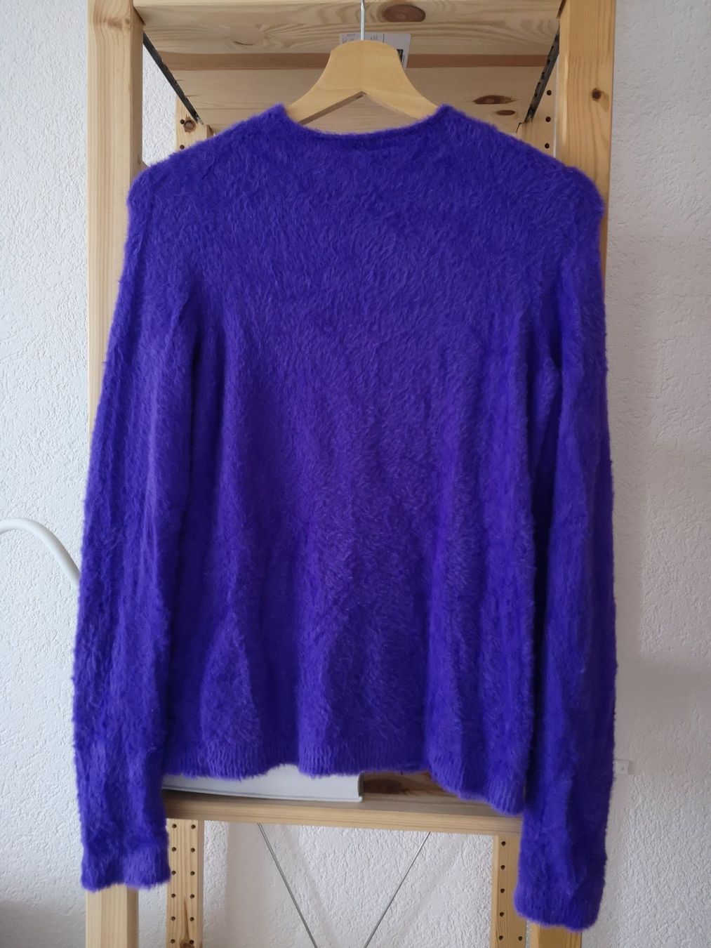 Marc Cain Maglioni & Felpe: MARC CAIN flauschiger Angora Pulli Gr. S lila – Nuovo (secondo la descrizione) da Münsingen venduto da Nik_und_Kat 1
