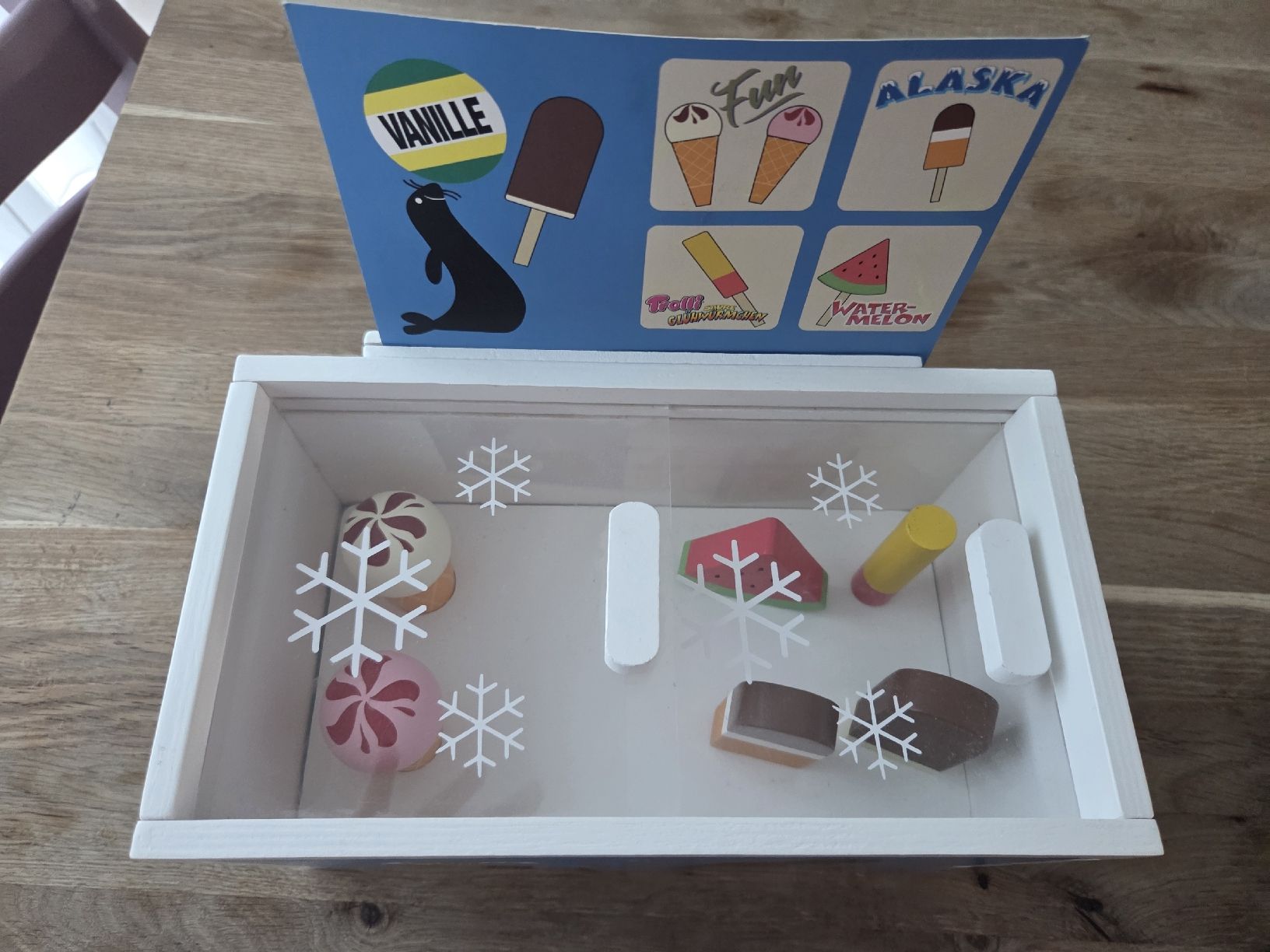 Migros Giocattoli: Migros Glacetruhe aus Holz – Usato da Grabs venduto da FrauB 1
