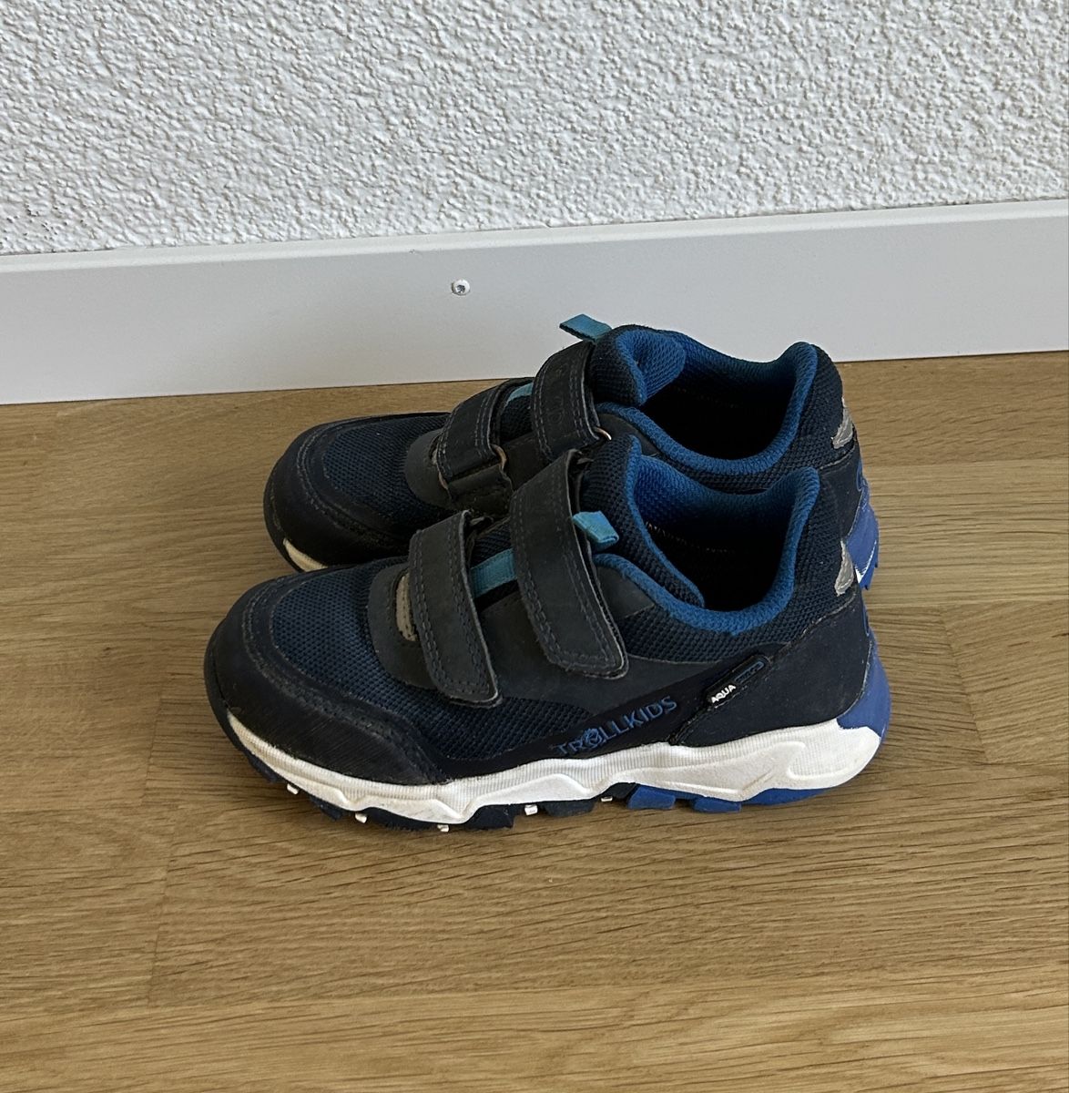 Scarpe per ragazzi: Baskets enfant bleues, scratch, taille 28, Trollkids – Usato da St-Sulpice VD venduto da med_9mc9 3