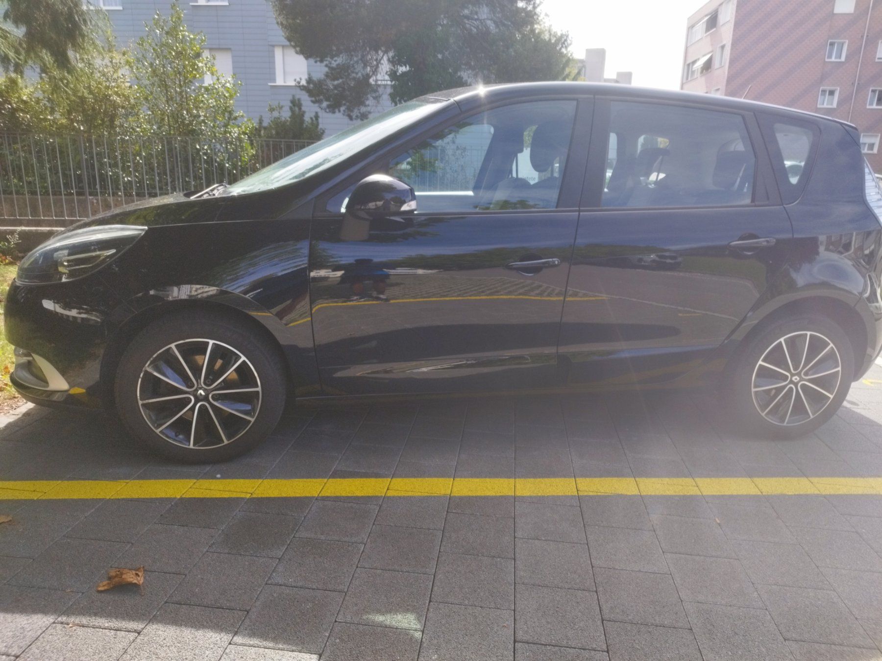 Renault Automobili: Renault Scenic – Usato da Steffisburg venduto da Muhunthan 1