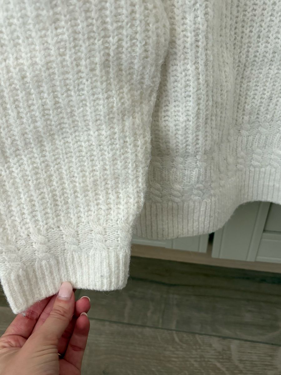 Guess Pullover & Sweatshirts: Guess Damen Pullover weiss Gr.36 – Gebraucht aus Olten von andiii... 2