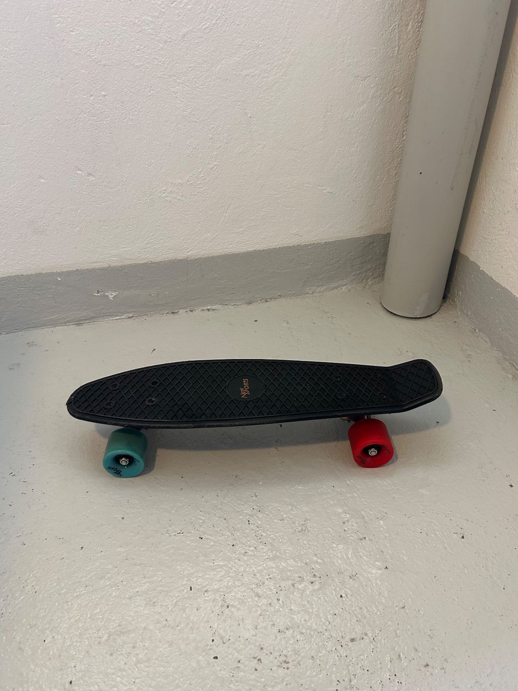 Penny Skateboards Skateboards: Pennyboard /Skateboard – D'occasion à Wabern par belka72