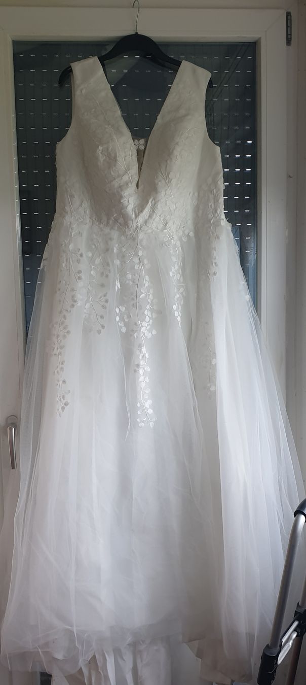 Vestiti: neues Brautkleid Gr. 48/50 – Nuovo (secondo la descrizione) da Frenkendorf venduto da Moon111 2