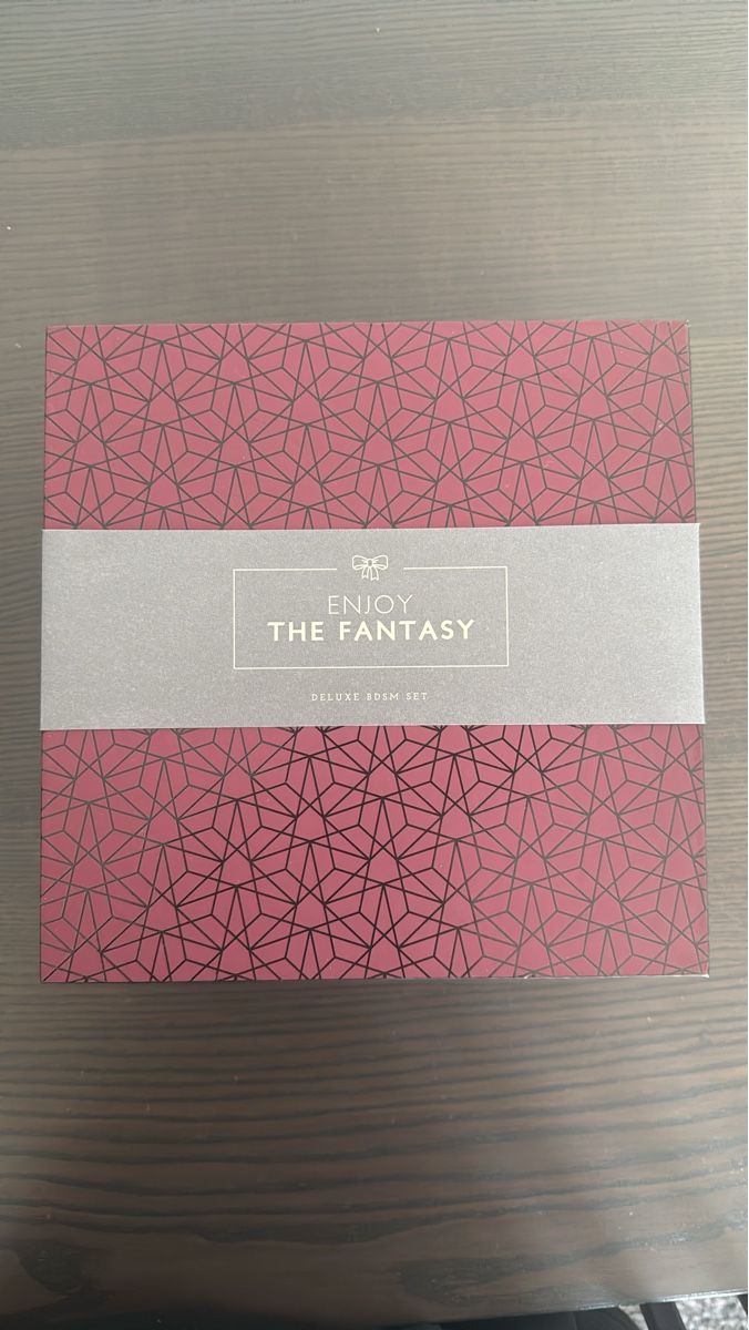 Massagegeräte: Deluxe BDSM Set "Enjoy The Fantasy" neu – Neu und originalverpackt aus Winterthur von LegioXIII93