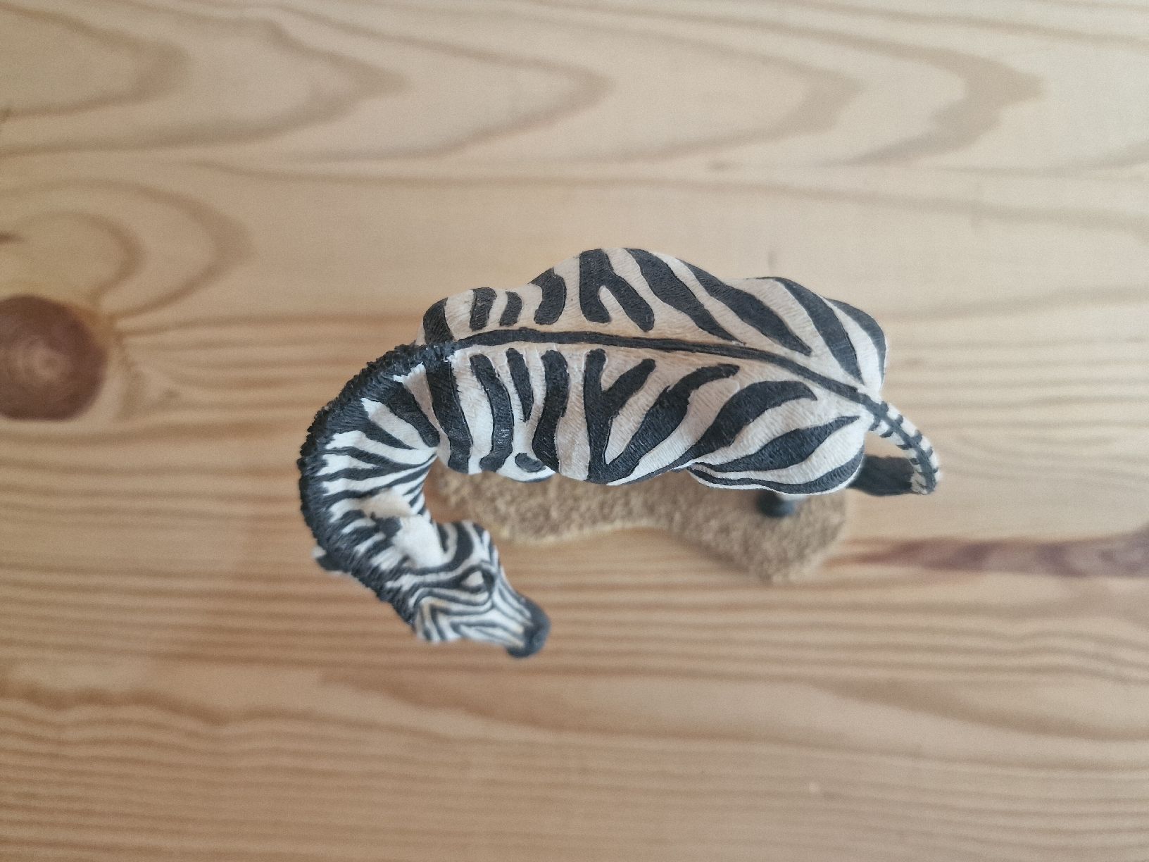 Figuren: Zebra Skulpur Martha Carey 1998 – Neu (gemäss Beschreibung) aus St. Margrethen SG von Goldig 4